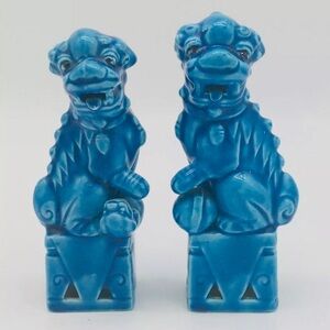 Pair Of Vintage Japanese Kutani Porcelain Foo
Dog Statue